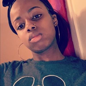 Meet your Posher, Keara